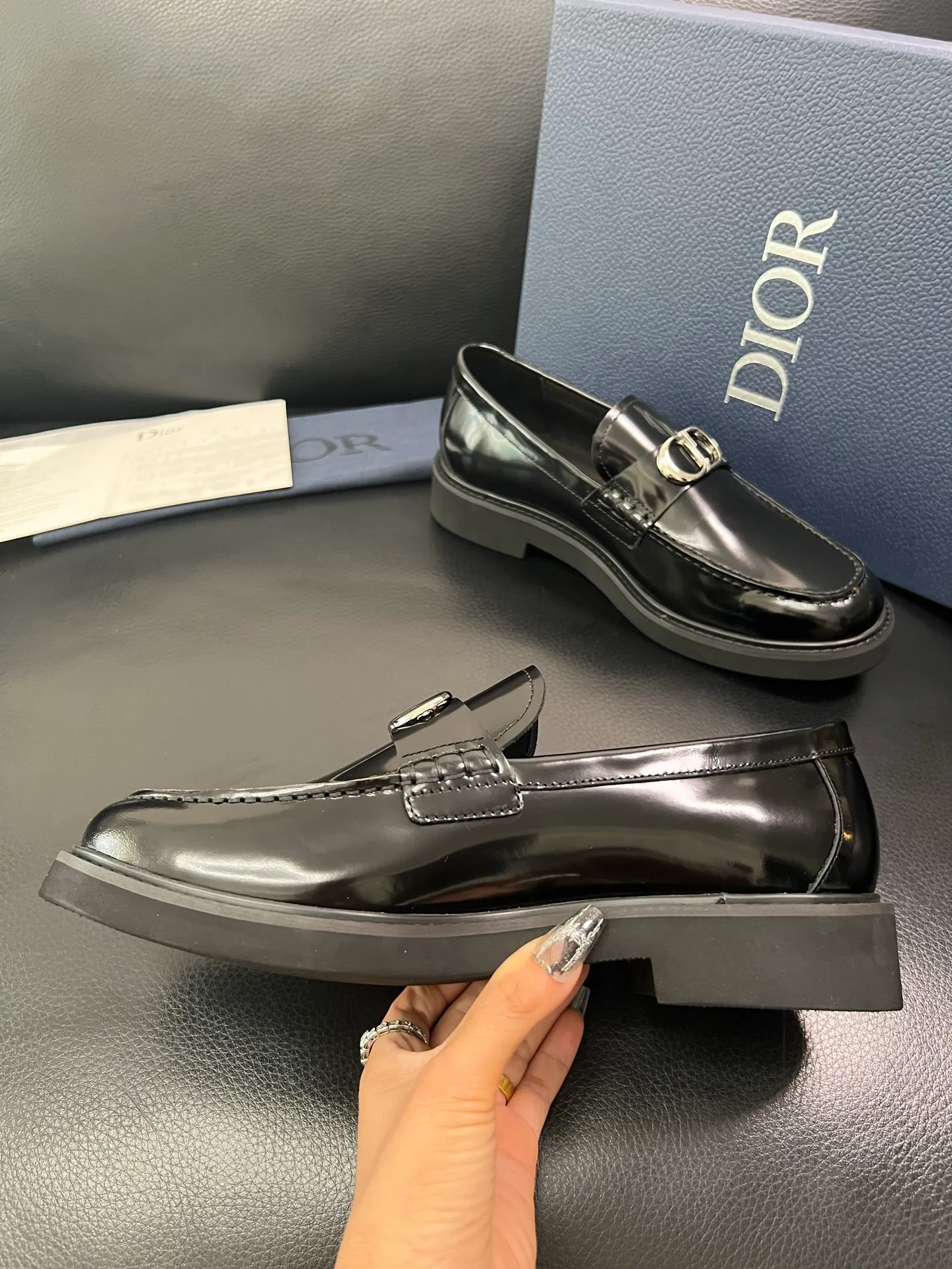 Men's men's shoes💰860 Dior top crafts Dior counter synchronization, original factory configuration, original cowhide fabric imported from Italy, breathable and comfortable imported water-dyed cow lining, sole: original factory special supply original sole super comfortable, original factory with single goods high quality, you can enter and exit the counter at will, welcome to compare counter synchronization, code number 39-44 (order 38 45) 85853